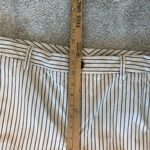 Cabi Tick Tock Cream Pinstripe Cropped Trouser Midrise Women's 16 - Picture 8 of 11